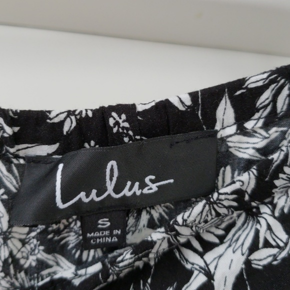 Lulus Flowy Floral Pants - Picture 4 of 4